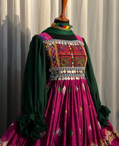 Vestidos Kuchi bordados Charma únicos de la mejor calidad para eventos especiales y fiestas 2024 - Product Image 1