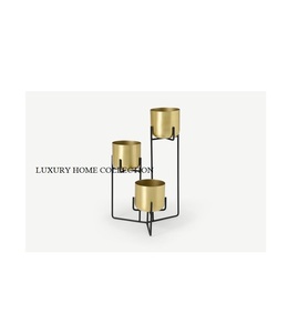 Jardinière décorative sur pied avec cadre en métal moderne, idéale pour mettre en valeur la verdure dans les salons, les chambres ou les bureaux - Product Image 4