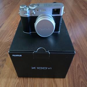 FUJIFILMing X100VI Digital Camera (Silver) 16821822 - 12PC Accessory Bundle - Product Image 1