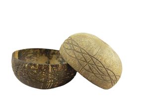 Bol et cuillère à noix de coco authentiques du Vietnam - Product Image 2