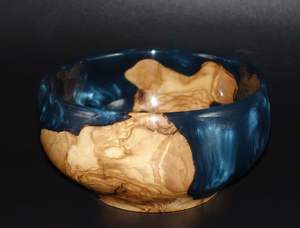 Tazón de resina de madera de diseñador, centro de mesa artesanal hecho a mano para el hogar, decoración de cocina moderna rústica, declaración - Product Image 3