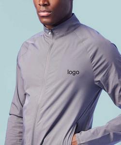 Ensemble personnalisé sans marque deux pièces pour hommes 100% veste en nylon coupe-vent de pluie course à pied Sport survêtement vêtements de travail Streetwear ensemble extérieur - Product Image 4