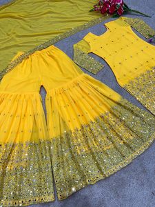 مجموعة أعمال تطريز هندية جاهزة من شارارا كورتي ، قماش جورجيت ، مصمم باكستاني-3 طقم - Product Image 4