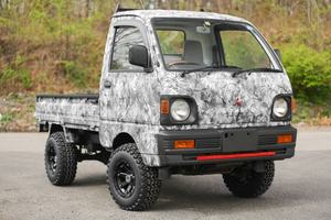 Subaru Sambar 4WD d'occasion de 1996, camionnette Kei du marché japonais, boîte manuelle à 5 vitesses - Product Image 6