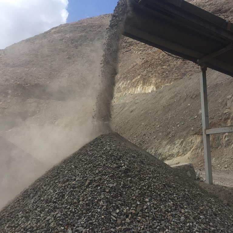 Магнитная железная руда 60-65%