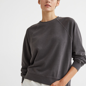 Sudadera de invierno de algodón unisex con jersey de cuello redondo de manga larga al por mayor con estampado de logotipo personalizado con capucha en blanco para hombres y mujeres - Product Image 1