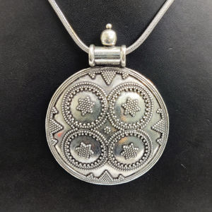 Vintage Inspired Antique Silver 925 Pendant Large Traditional Tribal Ethnic Circular Carved Star Design Jewelry - Product Image 1