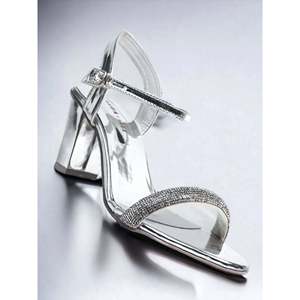 Bạc ưa thích gót 518 S bơm Giày cô dâu với ngón chân vuông mỏng 3cm-5cm gót SLIP-ON hoặc nút đóng cửa xu hướng thời trang - Product Image 3