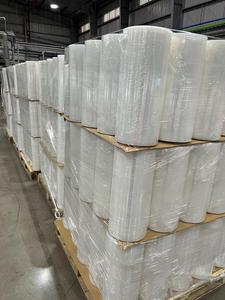 PE extensible super mince personnalisé en usine pour l'emballage de la palette de rouleau mécanique de rouleau de main de rouleau Jumbo - Product Image 6