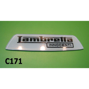 Emblema trasero de plástico 'Lambretta Innocenti' para modelos Special posteriores (1966-1969) - Product Image 1