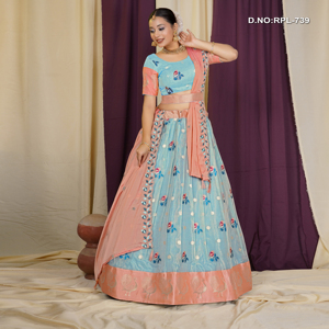 ชุดเลเฮนกาโชลีผ้าไหมเนื้อพรีเมียม พร้อมงานปักลายดอกไม้ประณีต ผ้าคลุมไหล่แบบพันต่างสี และลุคสง่างามสำหรับงานเทศกาล - Product Image 2