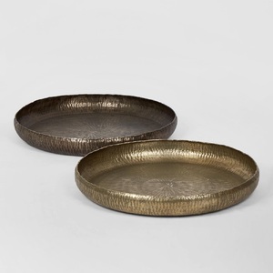 Plateaux de service décoratifs en laiton et aluminium faits à la main, finition haut de gamme, pour hôtels et décoration de table à domicile - Product Image 5