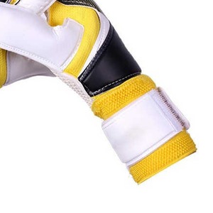 Guantes de portero de alta calidad para partidos y entrenamientos Diseño personalizado y logotipo de Next Tech Industries - Product Image 4