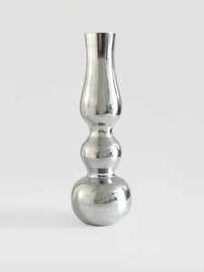 Ensemble de 2 vases faits à la main en aluminium et laiton écologiques pour la décoration moderne de la maison avec un design élégant et une qualité supérieure - Product Image 2