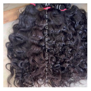 Precio más bajo Natural rizado crudo Color natural sin procesar cutículas alineadas extensiones de cabello humano indio de un solo donante - Product Image 3