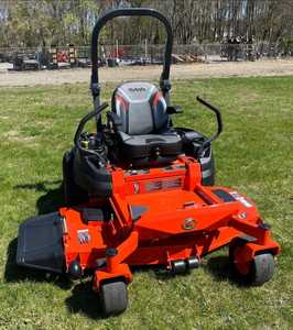 Nuevo Cortacésped de Giro Cero Kubota Z452iKWT-60 2025, 22 HP, 220V, 329 kg, 3 Años de Garantía, Potencia y Velocidad Superiores, Calidad de Corte Superior, Uso Municipal - Product Image 1