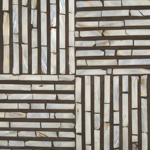 Table basse moderne en nacre faite à la main et écologique avec incrustations de coquillages pour un style de salon de luxe - Product Image 2