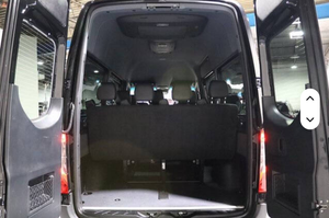 Mercedes-Benz Sprinter 2500 d'occasion 2022, conduite à gauche, norme Euro IV, 25001-50000 milles, 8 places - Product Image 2