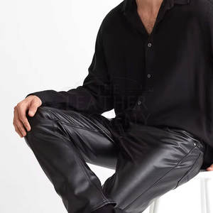 Pantalones de Cuero para Hombre con Ajuste Elástico Flexible, Capa Interior Transpirable, Acabado Duradero y Diseño Ligero - Product Image 3