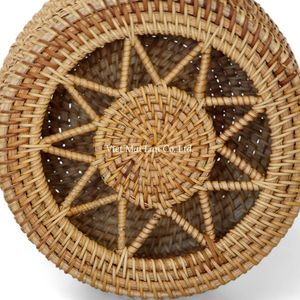 Caja de Ratán Natural Hecha a Mano por Artesanos Vietnamitas para Almacenamiento en el Hogar y Decoración de Interiores - Product Image 2