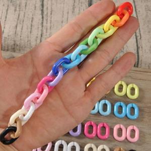 Chaîne murale décorative en résine époxy artisanale, élégante décoration murale en résine époxy, chaîne à maillons pour le style intérieur - Product Image 2