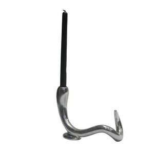 Portavelas Votivo Único de Aluminio Plateado Hecho a Mano para Decoración del Hogar, Ocasiones de Pascua, Personalizable, Crea un Ambiente Romántico - Product Image 5