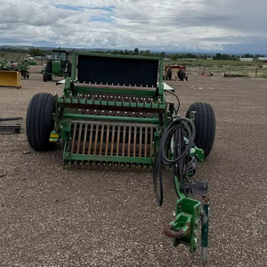 Recogedor de Piedras Sumers 700, 7 Rejillas, Tolva de 5 yd3, Capacidad para 27 Piedras y Potencia Hidráulica de Alta Resistencia para una Limpieza de Campo de Alta Eficiencia - Product Image 1