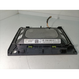 ที่ชาร์จโทรศัพท์โฟล์คสวาเกน โปโล ซีรีส์ที่ 6 5NA980611 DGTD ดีเซล 1598 (17>) - Product Image 6