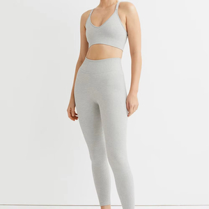 Sujetador Deportivo de Yoga para Mujer, Hecho a Medida, Reversible, con Logotipo Frontal, Ligero, Talla Grande, Transpirable, Servicio OEM, Tirantes Ajustables, Cuello en U - Product Image 2