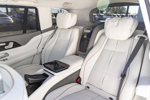 MERCEDES-MAYBACH GLS 600 2023 USADO CON VOLANTE A LA IZQUIERDA/DERECHA - Product Image 5