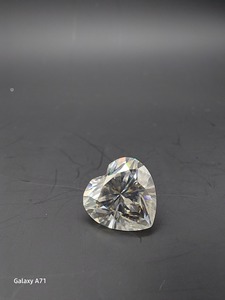 Impresionante diamante brillante de moissanita en forma de corazón de 6mm para anillos de compromiso, pendientes, colgantes y joyería fina de moda moderna - Product Image 4