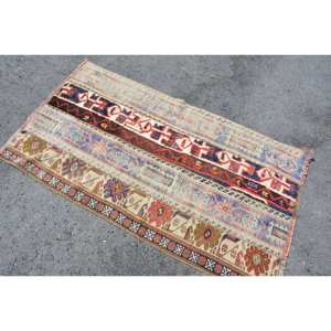 Alfombra Kilim Turca Vintage Ecológica Tradicional Beige Roja 2.7 x 4.8 pies con Retazos de Lana y Base de Látex para Comedor, 10mm, Abstracta - Product Image 2