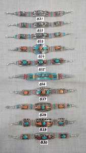 สินค้ามาใหม่สำหรับทุกเพศสร้อยข้อมือประดับมุกเทอร์ควอยซ์ทำจากทองแดงแนววินเทจสไตล์คลาสสิกกำไลแฟชั่นโลหะสีทองสำหรับปาร์ตี้ - Product Image 5