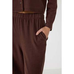 Pantalones con Bolsillos y Cintura Elástica - Product Image 4