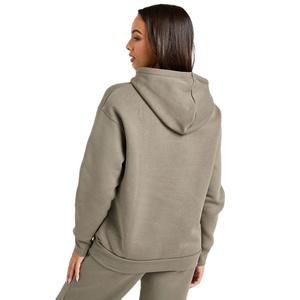 Conjunto de chándal de lana con capucha para mujer, algodón, poliéster, dos piezas, invierno, nueva moda, logotipo personalizado - Product Image 4