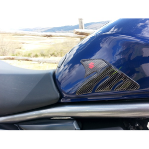 Protecteurs latéraux de réservoir en carbone 3D compatibles avec les motos Suzuki Housse de protection pour motos - Product Image 2