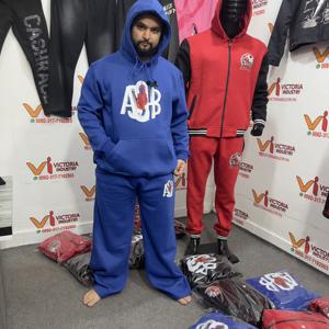 Ensembles de survêtements en molleton de coton personnalisés pour l'automne, 100% coton, avec sweat à capuche et pantalon de survêtement imprimés avec lettres découpées - Product Image 4