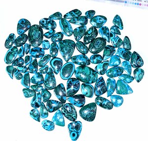 Lote de piedras preciosas de cuarzo sueltas cabujón de malaquita y crisocola naturales para la fabricación de joyas, forma mixta, venta al por mayor - Product Image 6