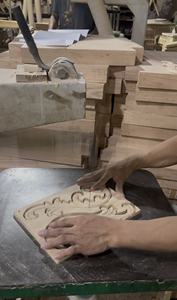 Apliques Decorativos de Madera para Muebles, Detalles Tallados en Madera Maciza para Interiores Clásicos y Atemporales - Product Image 5