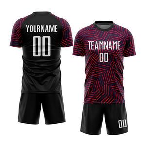 Conjunto de ropa de fútbol para hombre con logotipo y diseño personalizado al por mayor, camiseta de fútbol de nuevo diseño con logotipo de equipo de sublimación, uniformes completos personalizados - Product Image 3