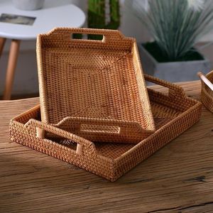 Fournisseur de plateau de service en rotin Design créatif Plateau design fait main Plateau en rotin classique élégant Vente en gros - Product Image 2