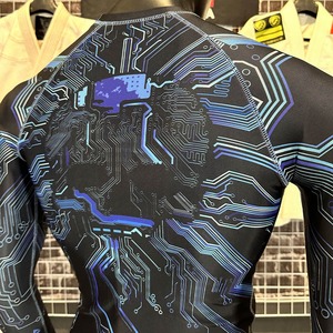 Prix d'usine Offre Spéciale produit MMA sur mesure Rash Guard en ligne vente dernière conception Rash Guard pour hommes - Product Image 4