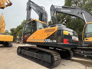 Excavadora Usada Hyundai 220LC-9S de 1000 Toneladas de Buena Calidad con Motor Cummins, Caja de Cambios y Motor Poclain en Venta a Bajo Precio - Product Image 3