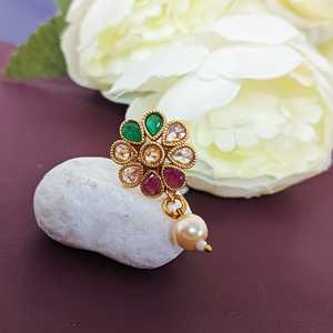 Indain grossista fornitore di gioielli Crystal Kundan Faux Peral Drop Floral Stud Bridal Nose Pin Set di gioielli per le donne - Product Image 2