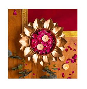 Metal decorativo Urli Diya paquete de 3 con latón para decoración Interior del hogar Diwali Bowl Diya para decoración del hogar - Product Image 6