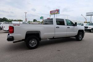 Asequible Chevrolet Silverado 2500HD 2018 LHD/RHD, Camioneta de Trabajo con Cabina Doble y Tracción en las 4 Ruedas - Product Image 6
