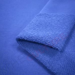 Camiseta Extra Grande de Algodón French Terry de 240 GSM |   Corte Europeo Clásico y Grueso |   Suministro OEM Personalizado - Product Image 4