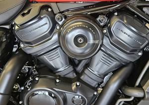 Oferta Increíble: Motocicleta Deportiva de Turismo RH975 Nightster 2025 Nueva - Lista para Enviar - Product Image 6