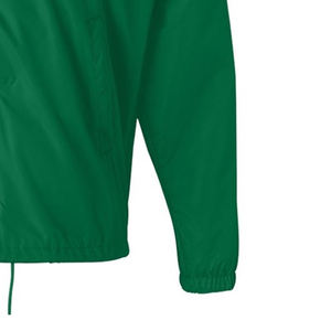Veste Coach de couleur verte, coupe-vent léger avec fermeture à boutons-pression et poignets élastiques pour un style de tous les jours - Product Image 3