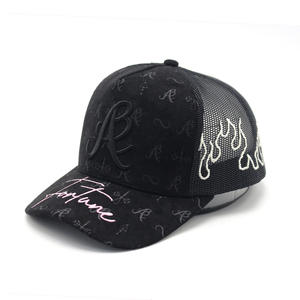 Casquette de camionneur en daim personnalisée à 5 panneaux avec impression intégrale et logo brodé 3D - Product Image 3